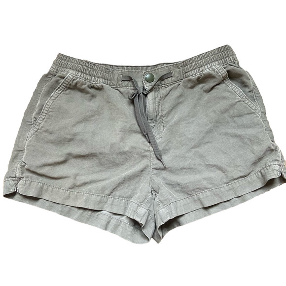 American Eagle Outfitters Pants - American Eagle Outfitters Faded Green Women's Cargo Shorts